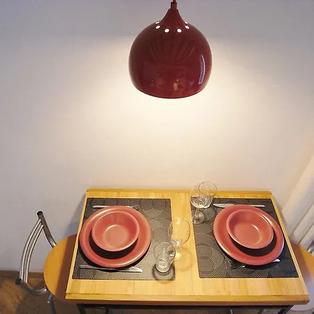 Studio - Marais District Апартаменты Париж
